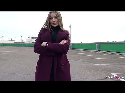 ❤️ VĀCU SKAUTS IR SAPNIS, PIESKARAS STEELE, AUTOSTĀVVIETA TELLTALE UN SEXY PAR NAUDU ❤ Seks video pie mums lv.cbddeluxe.top ☑